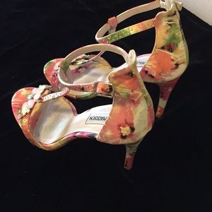 Steve Madden Floral Shoes